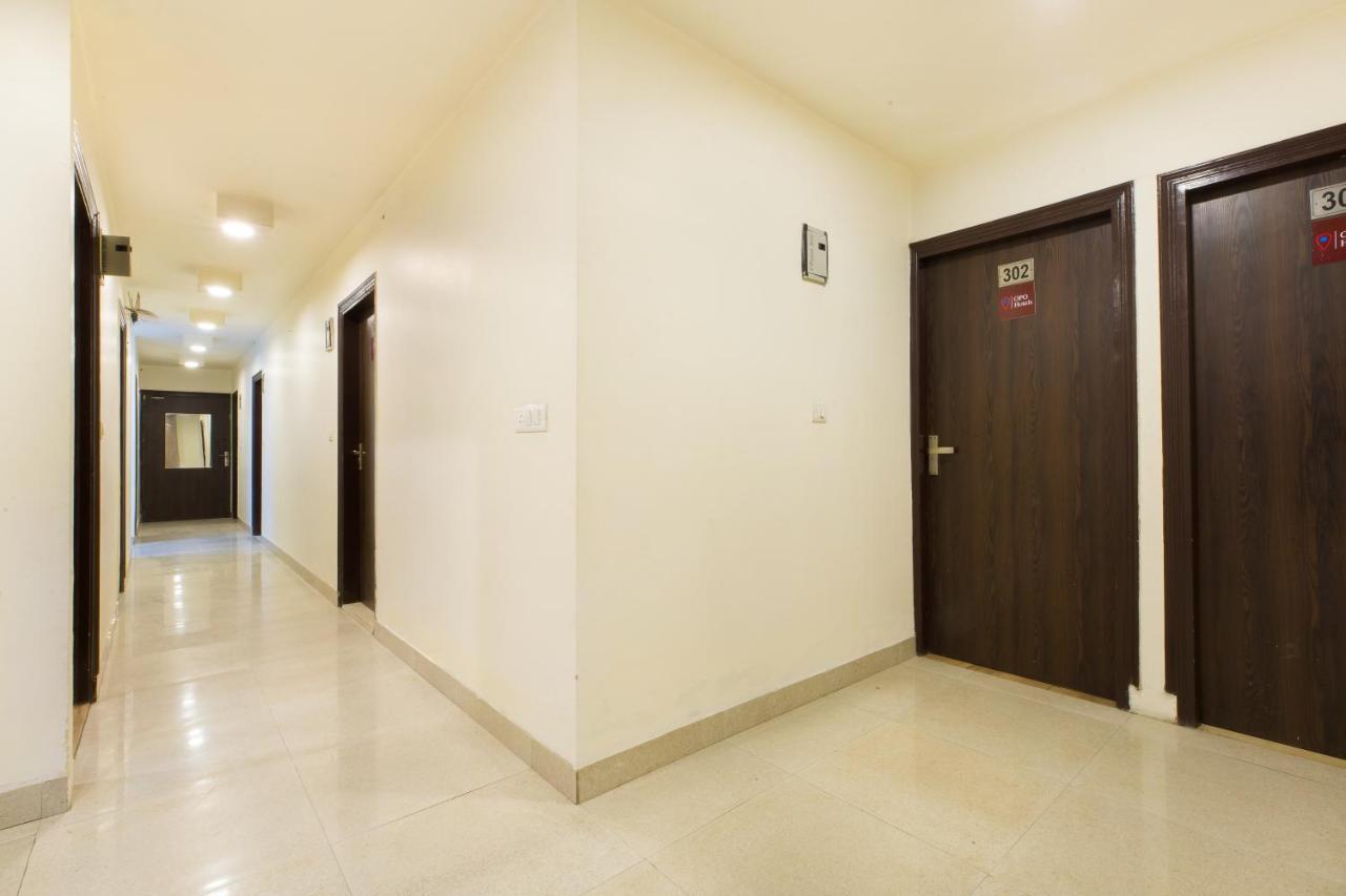 The Alpino Hotel Nuova Delhi Esterno foto
